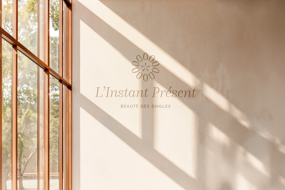 Logo identité visuelle onglerie prothésiste ongulaire